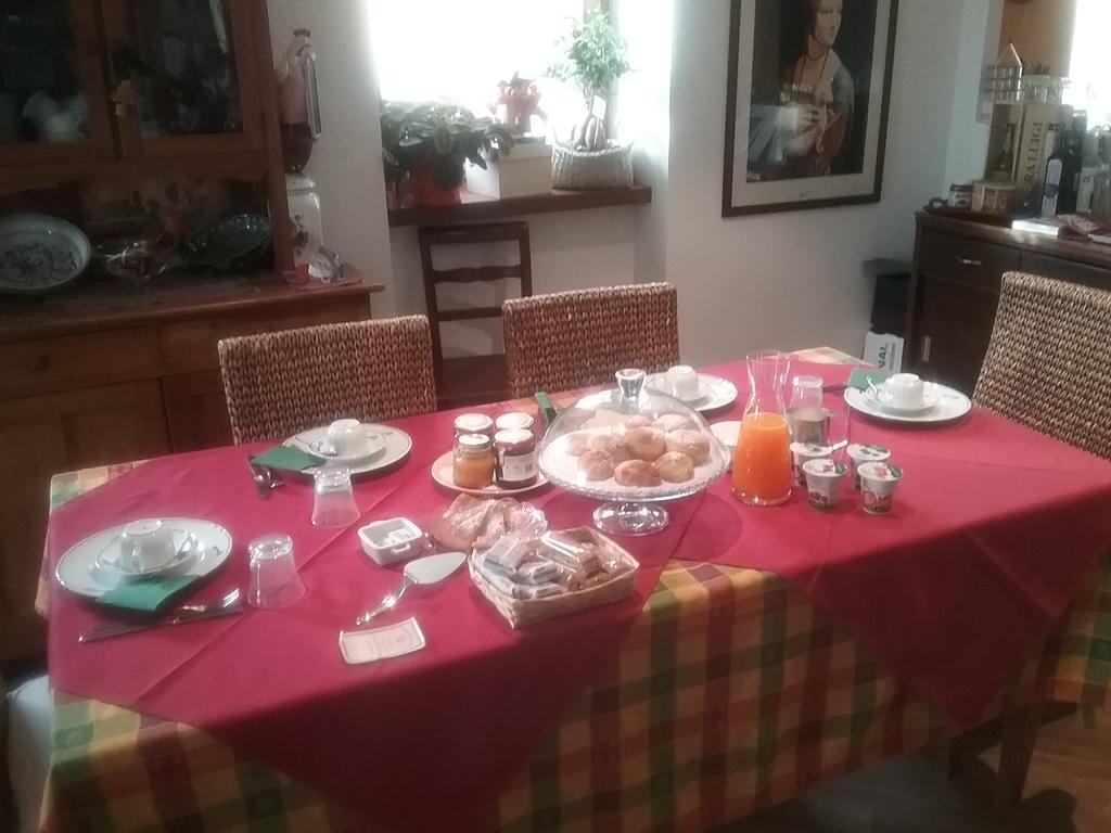 B&B Le tre chiavi Isera Esterno foto