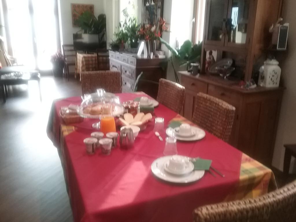 B&B Le tre chiavi Isera Esterno foto