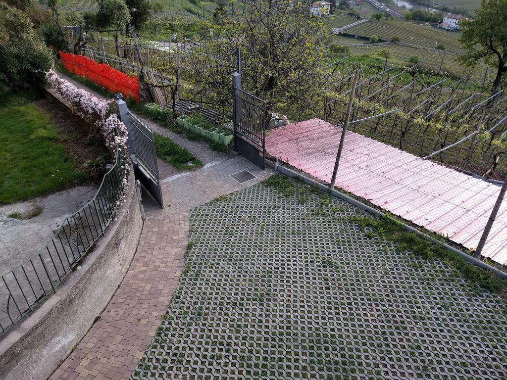 B&B Le tre chiavi Isera Esterno foto